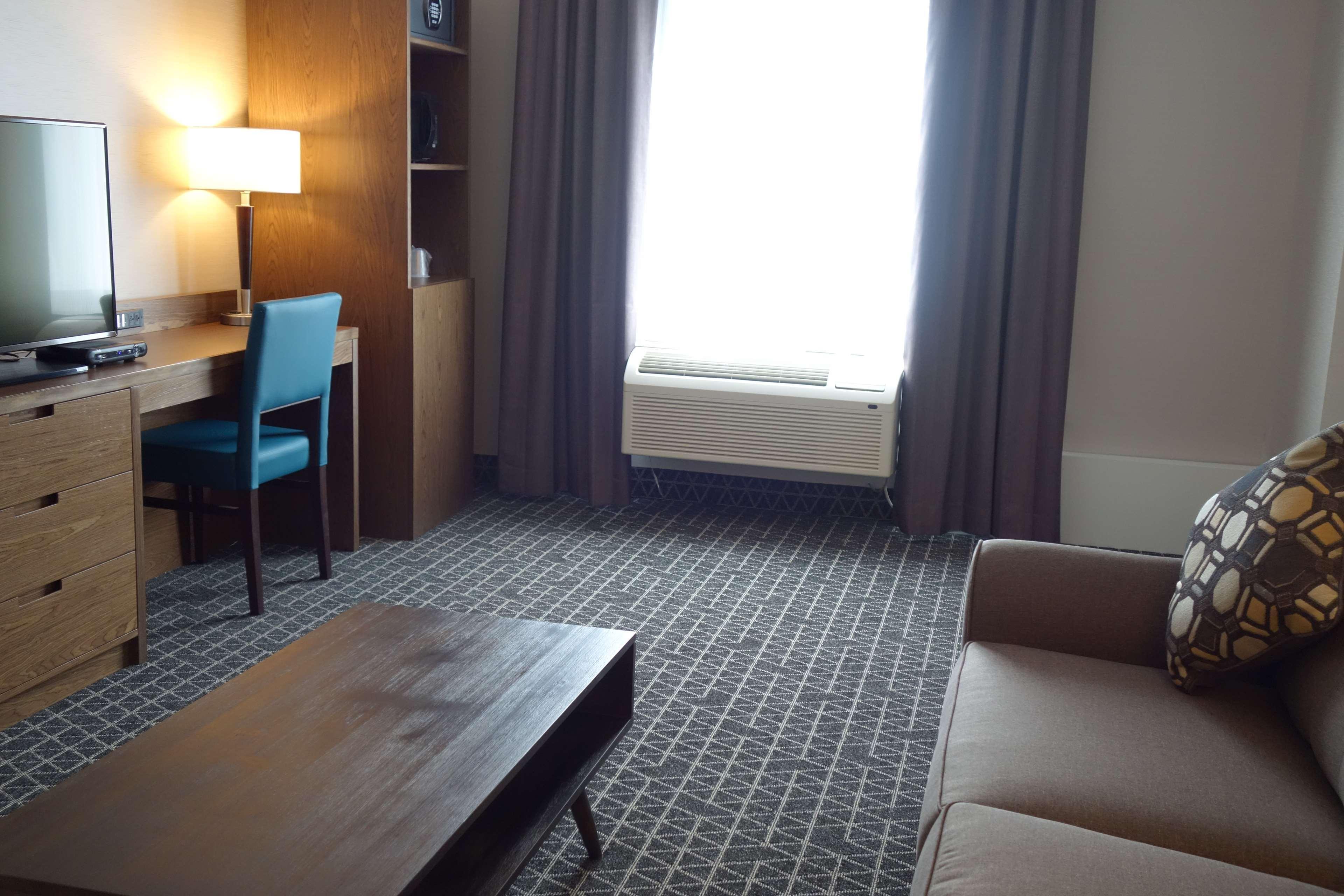Park Inn By Radisson Brampton, On ภายนอก รูปภาพ